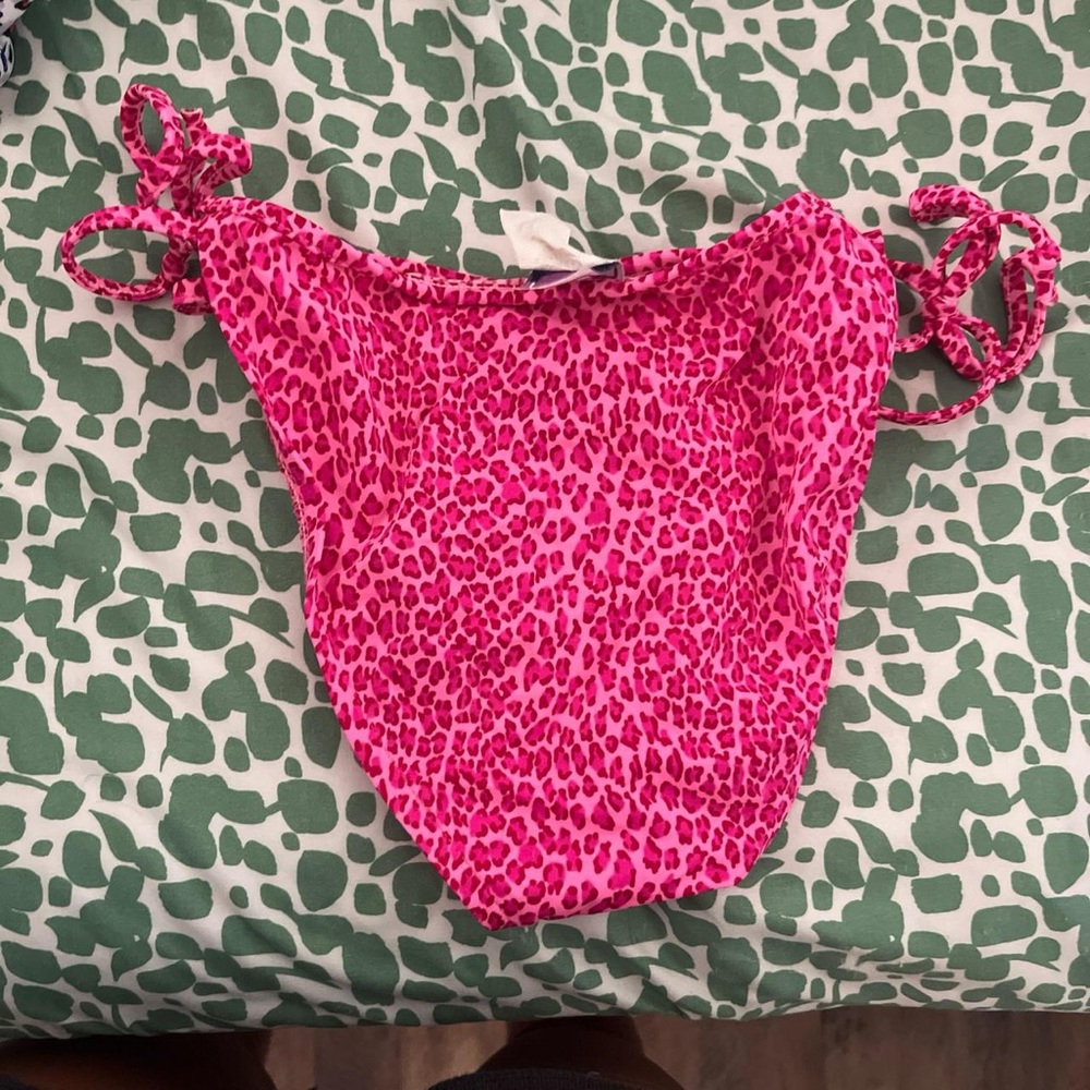 Pink cheetah print bikini